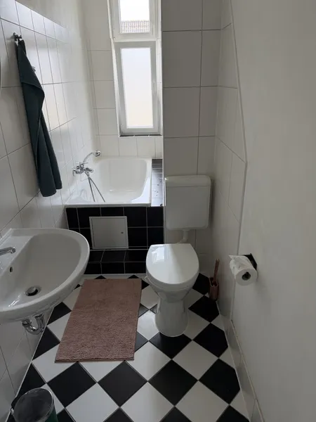 Modernisierte 2-Zimmer-Wohnung in Berlin-Lichtenberg — photo 1